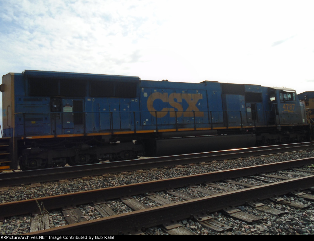 Further west, across N. Coles Street. CSX 4787 waiting