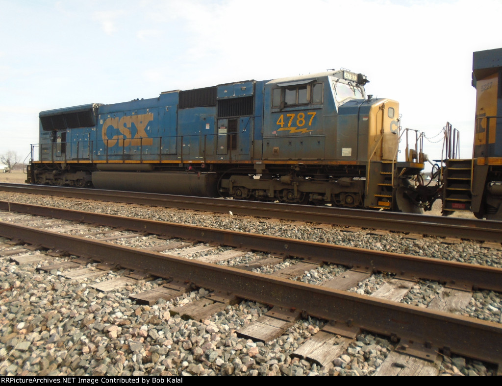 Further west, across N. Coles Street. CSX 4787 waiting