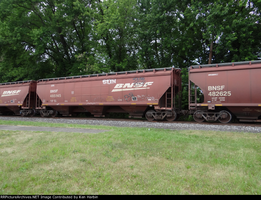 BNSF 485145