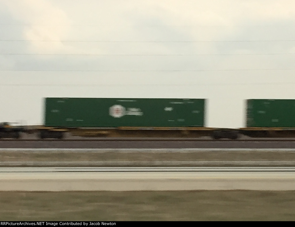 Hub Group Container