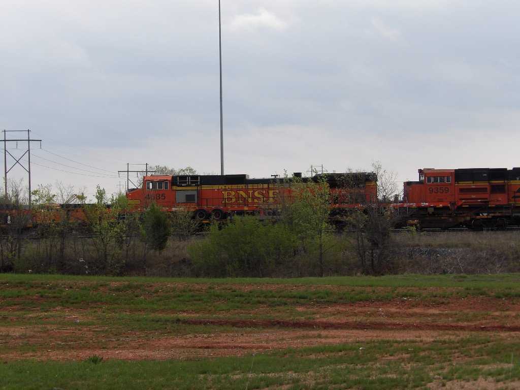 BNSF C44-9W 4685