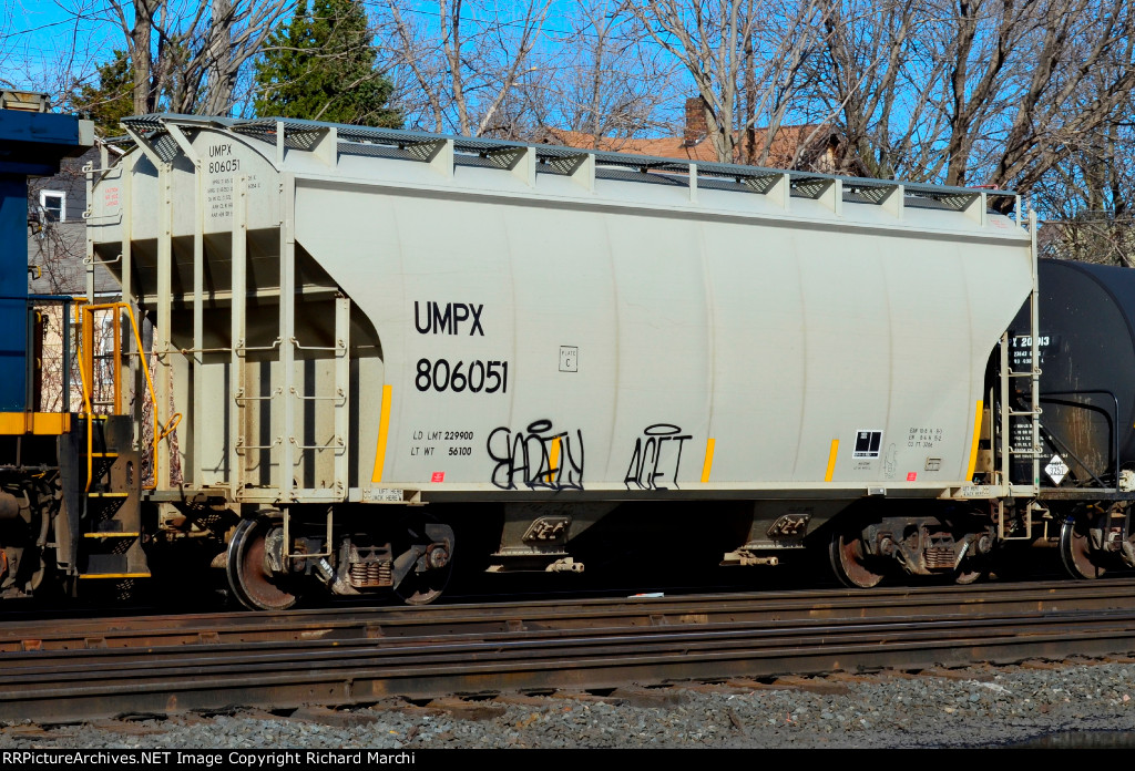 UMPX 806051