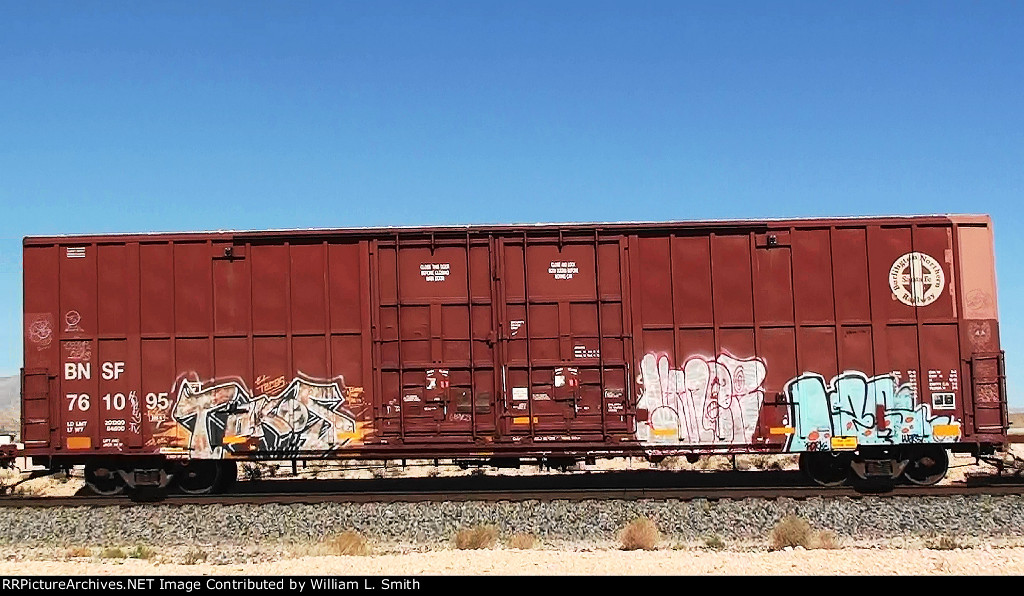 EB Manifest Frt at Erie NV -46