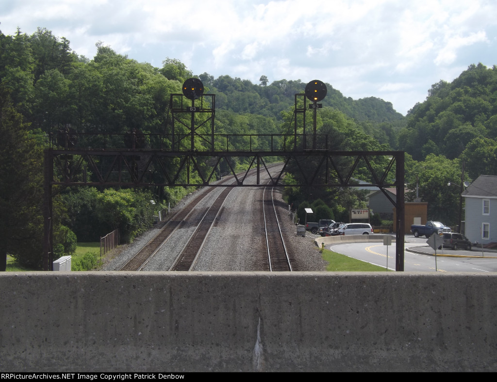 Eastbound Summerhill Lights