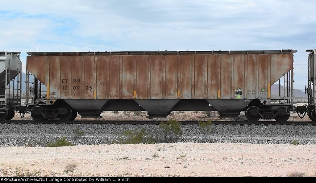 WB Covered Hooper Unit Frt at Erie NV 17