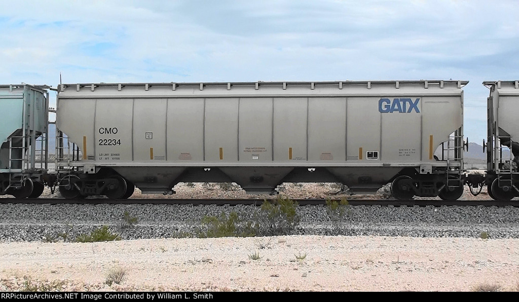 WB Covered Hooper Unit Frt at Erie NV -77