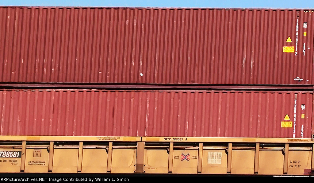 WB Intermodal Frt at Erie NV -114