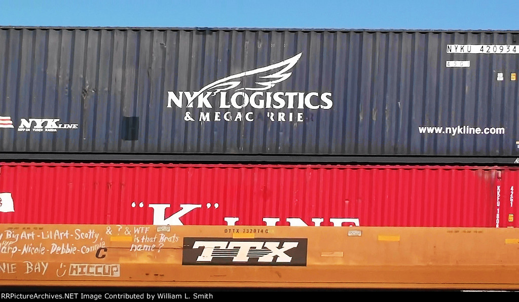 WB Intermodal Frt at Erie NV -58