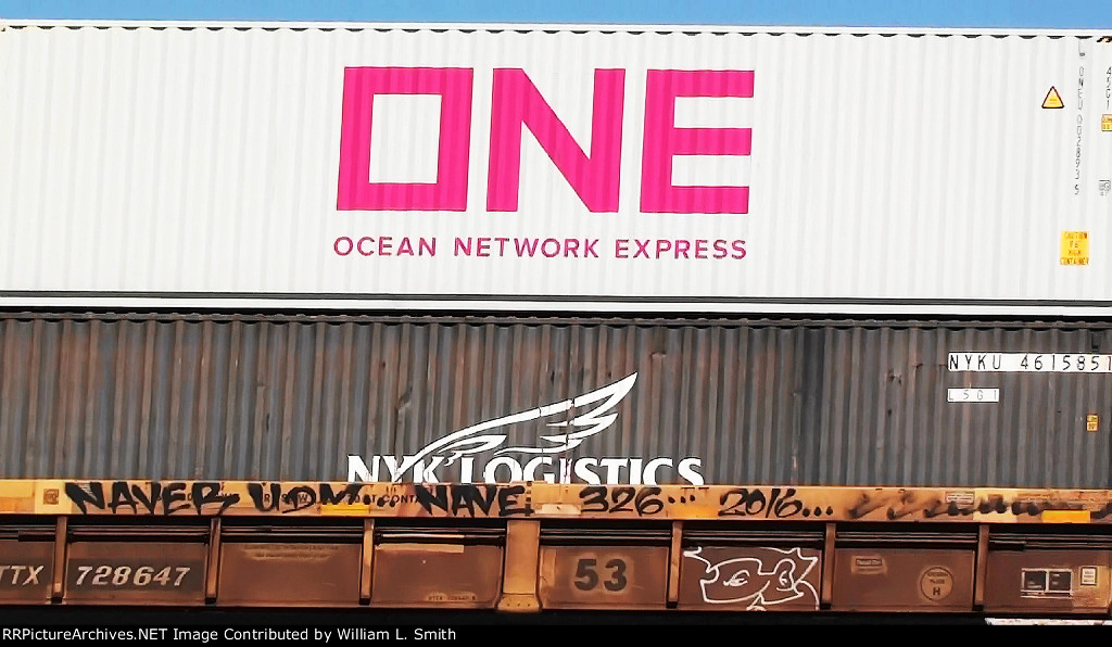 WB Intermodal Frt at Erie NV -73