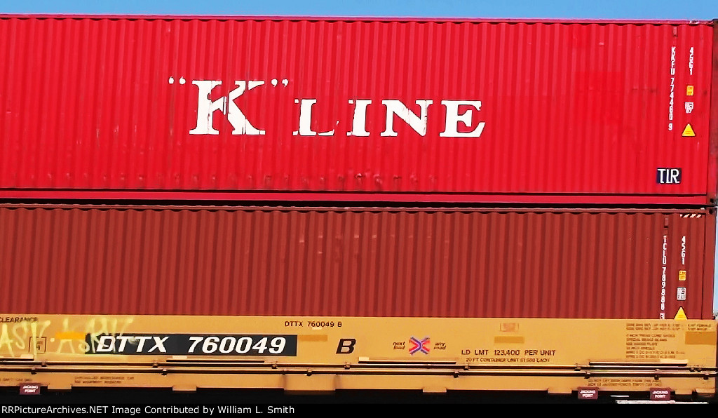 WB Intermodal Frt at Erie NV -89