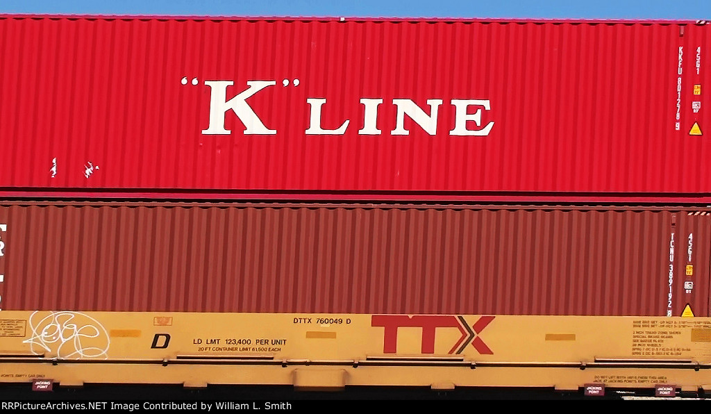 WB Intermodal Frt at Erie NV -91