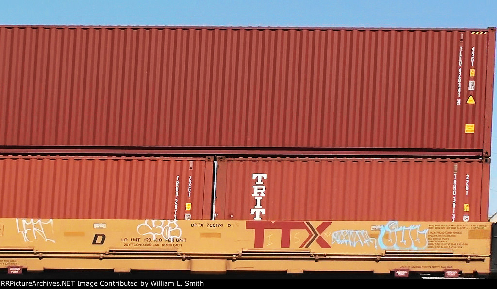 WB Intermodal Frt at Erie NV -96