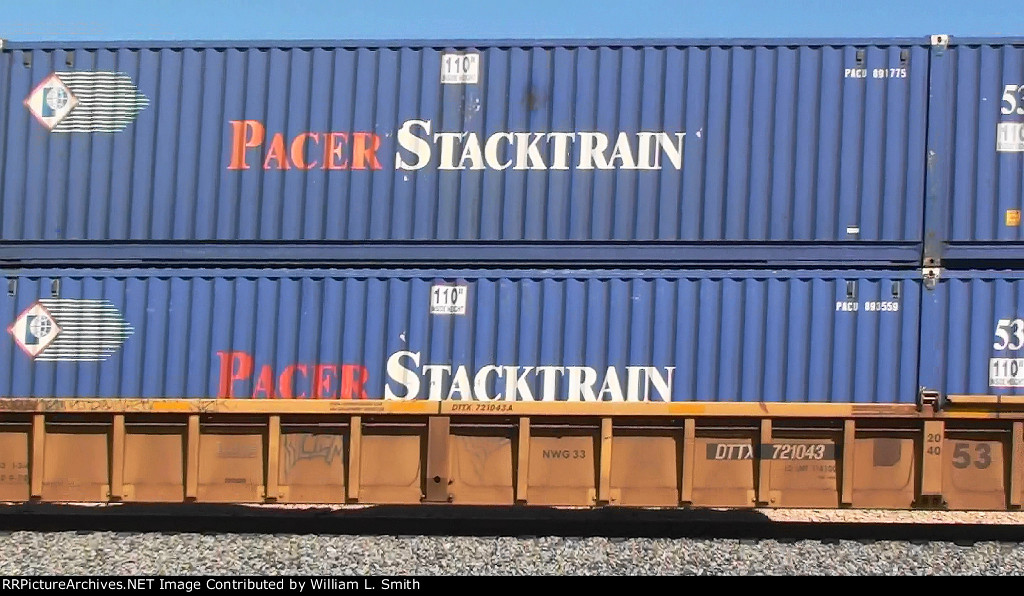 WB Intermodal Frt at Erie NV -86