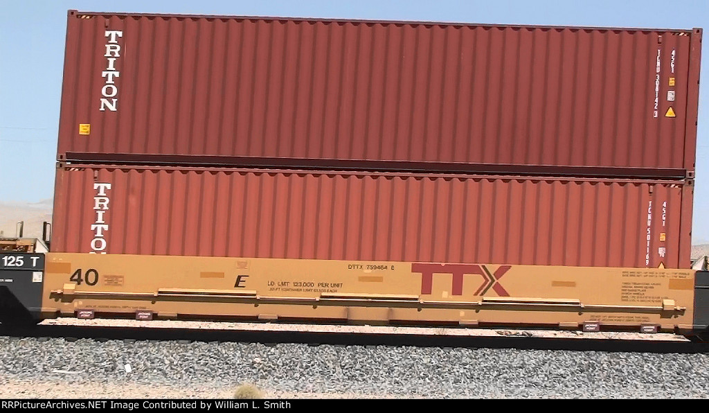 WB Intermodal Frt at Erie NV -95