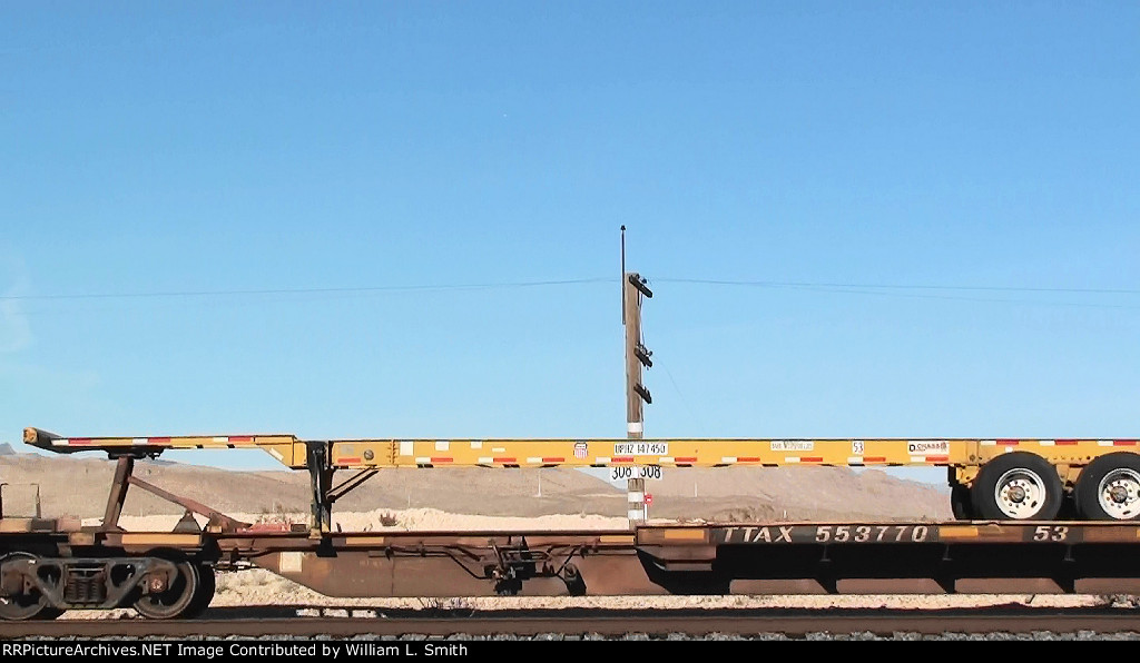 WB Intermodal Frt at Erie Passing Siding NV -103