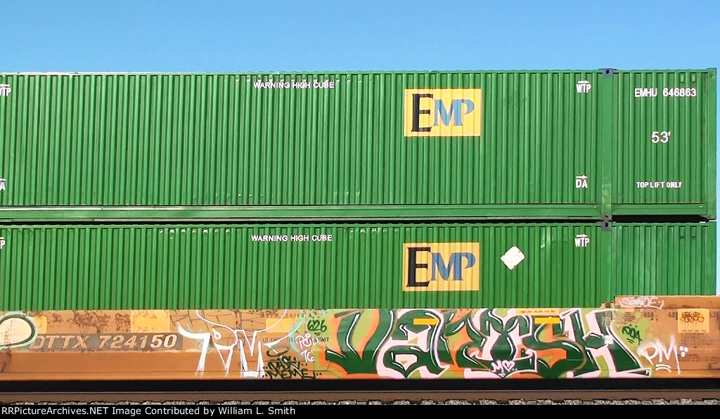 WB Intermodal Frt at Erie Passing Siding NV -135