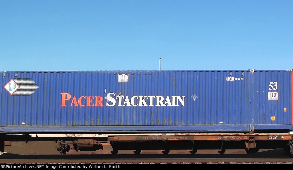 WB Intermodal Frt at Erie Passing Siding NV -144