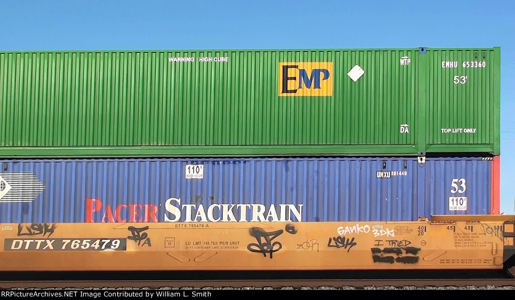 WB Intermodal Frt at Erie Passing Siding NV -150