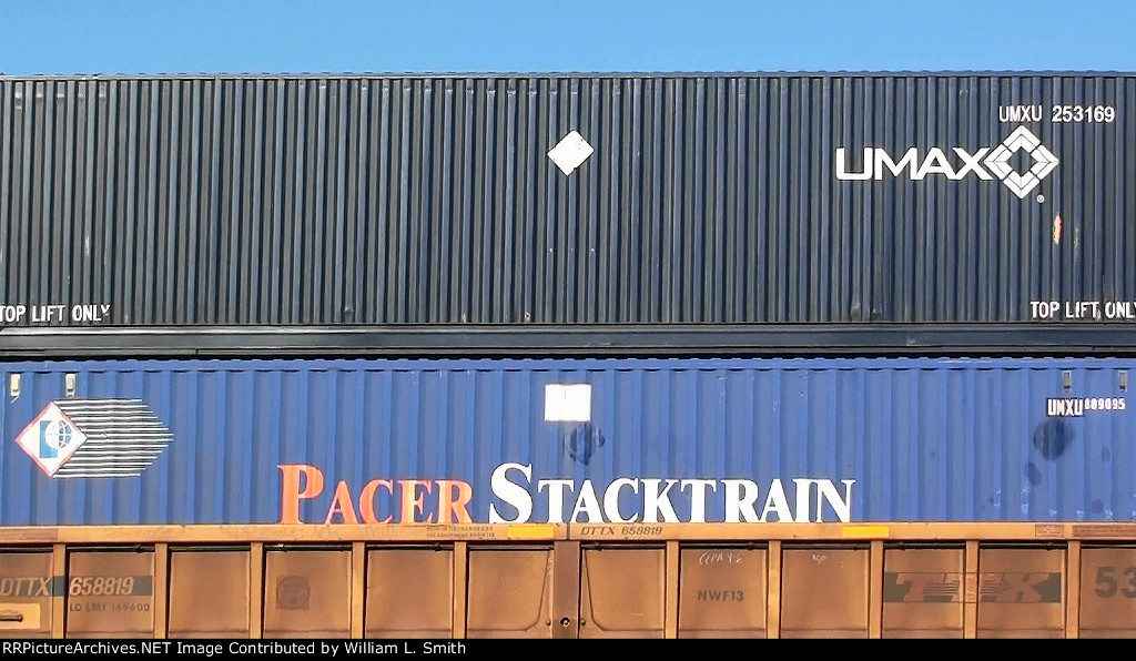 WB Intermodal Frt at Erie Passing Siding NV -65