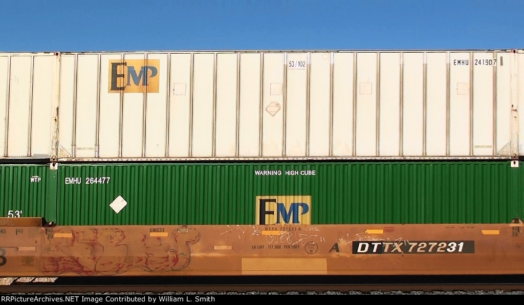 WB Intermodal Frt at Erie Passing Siding NV -81