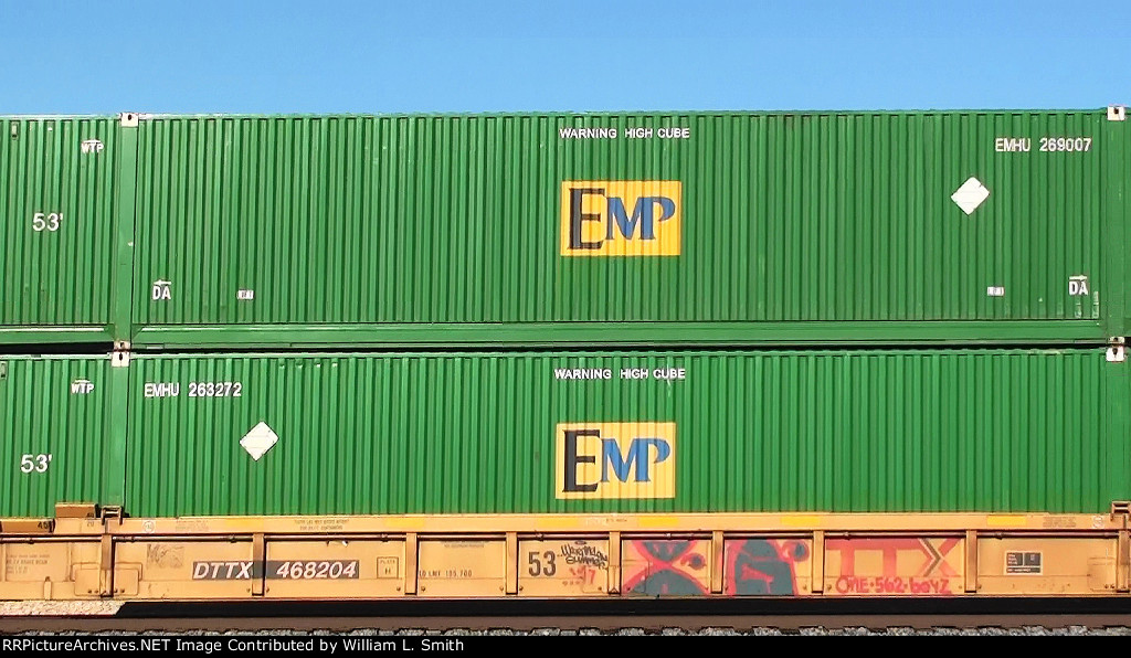 WB Intermodal Frt at Erie Passing Siding NV -82