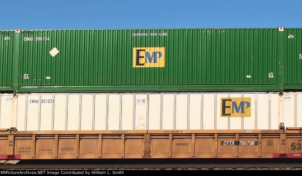 WB Intermodal Frt at Erie Passing Siding NV -88