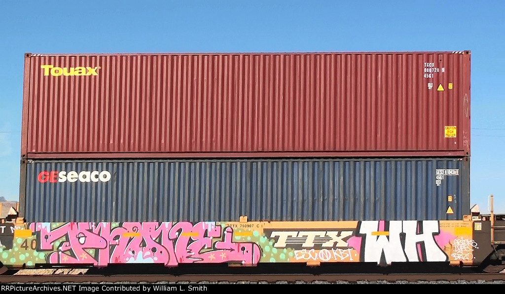 WB Intermodal Frt at Erie Passing Siding NV -111