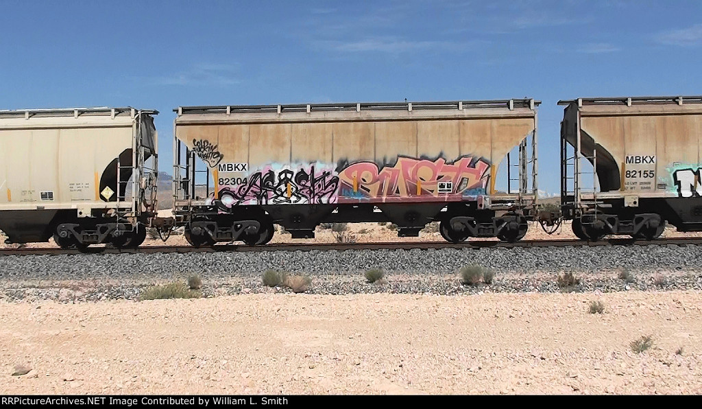 WB Mamifest Frt -HOT SHOT- at Erie NV -54