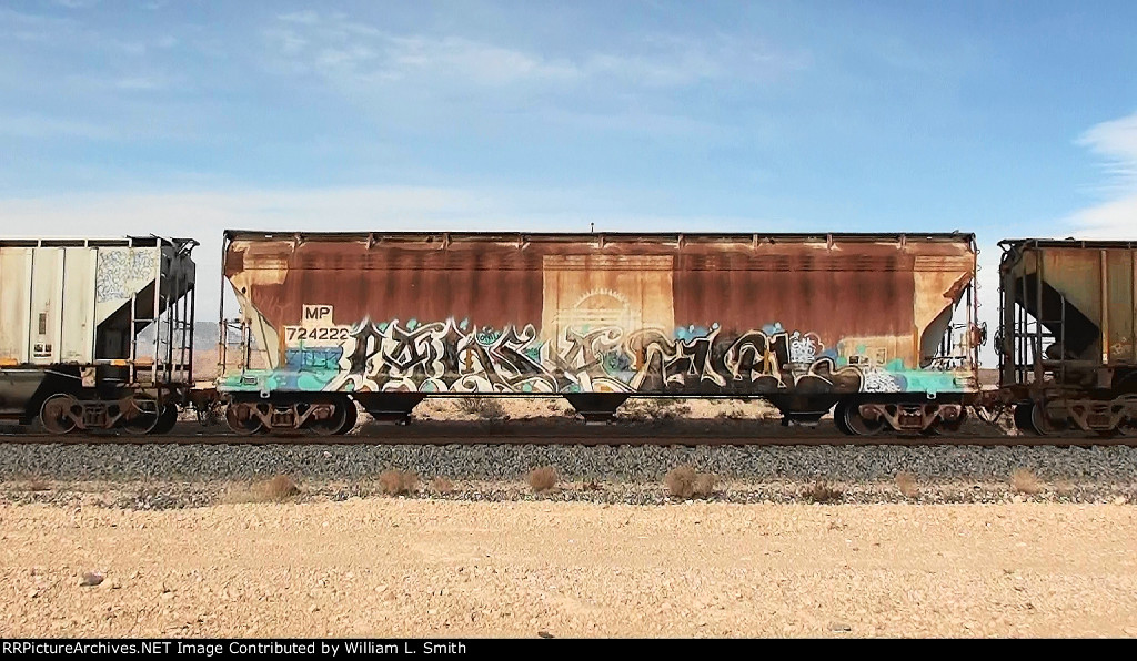 WB Manifest Frt at Erie NV -89