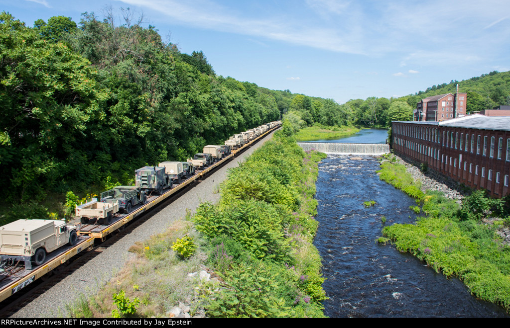 W863 cruises along the Quabog River