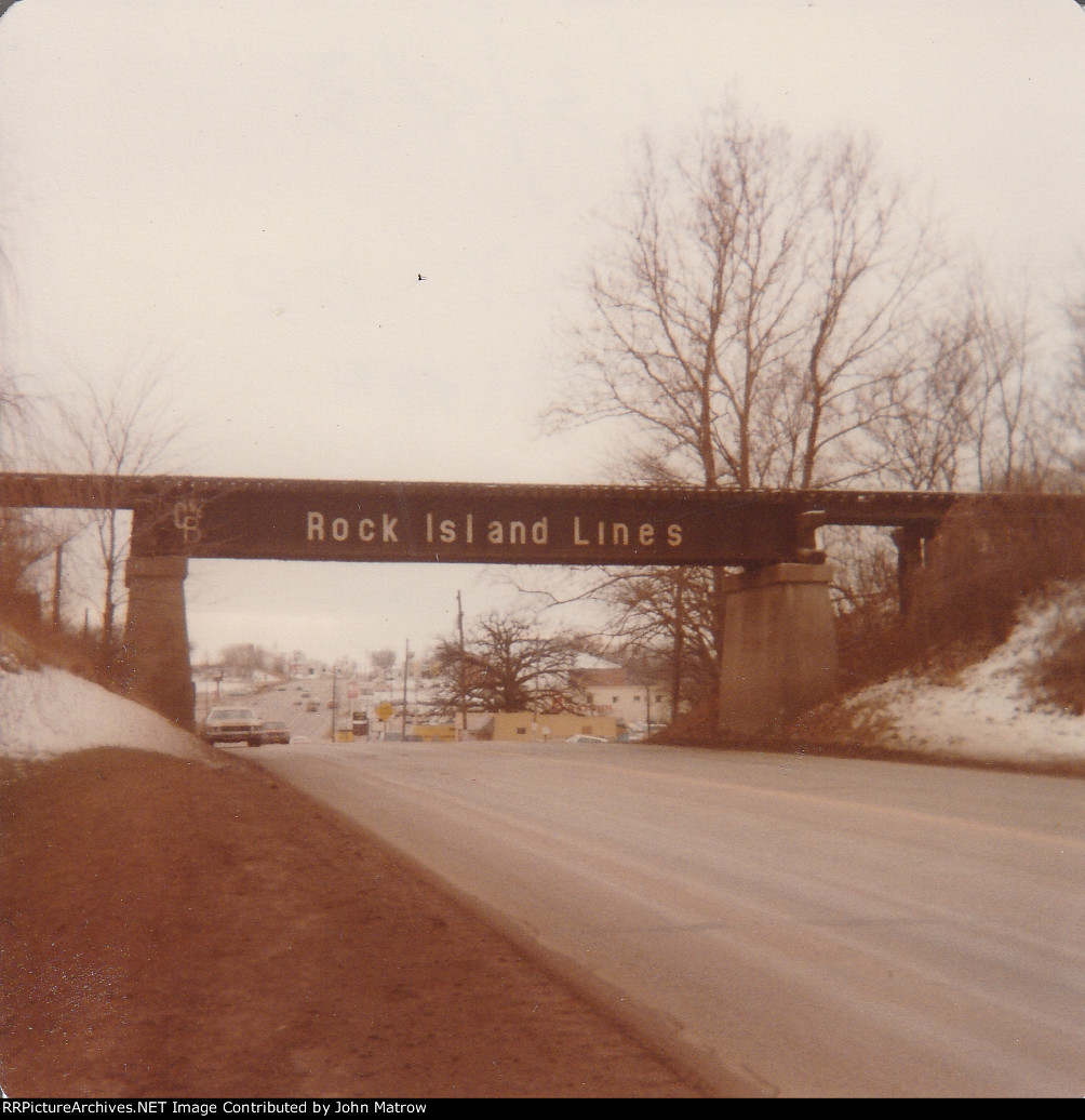 RI bridge over Belt Highway