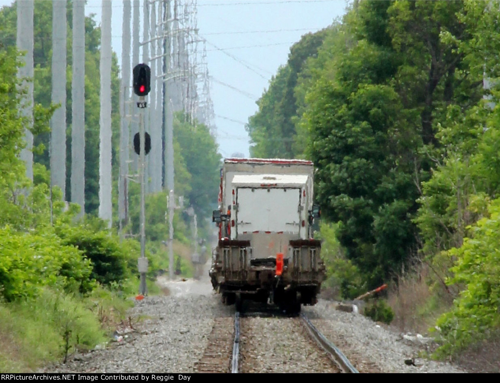 Tail end of very last homebound RBBB Circus Train