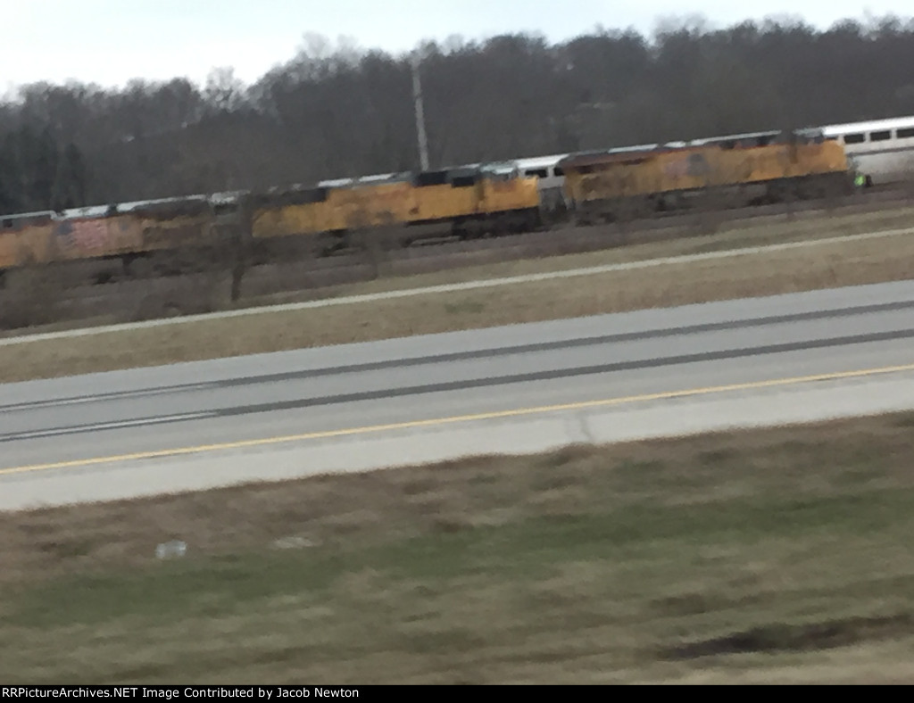 Amtrak 21 meets UP Train