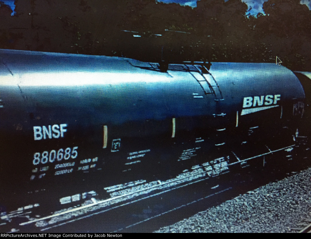 BNSF 880685