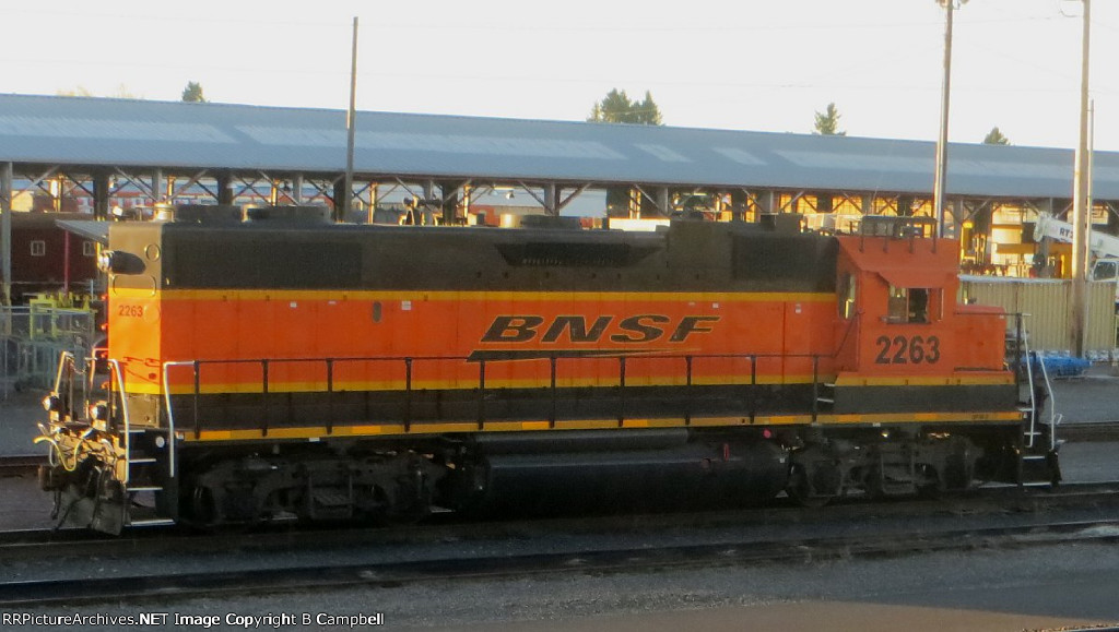 BNSF 2263