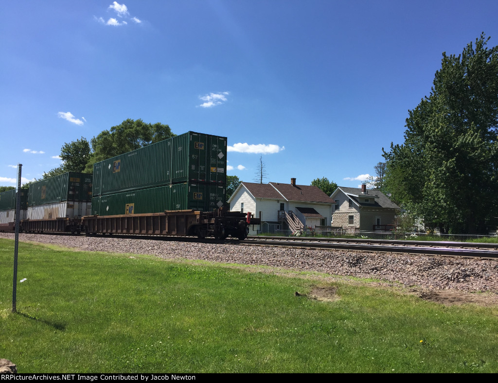 EMHU 651266, EMHU 261250