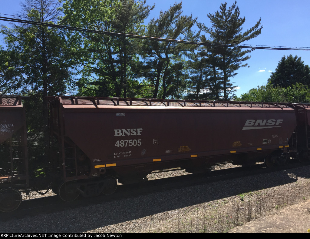 BNSF 487505