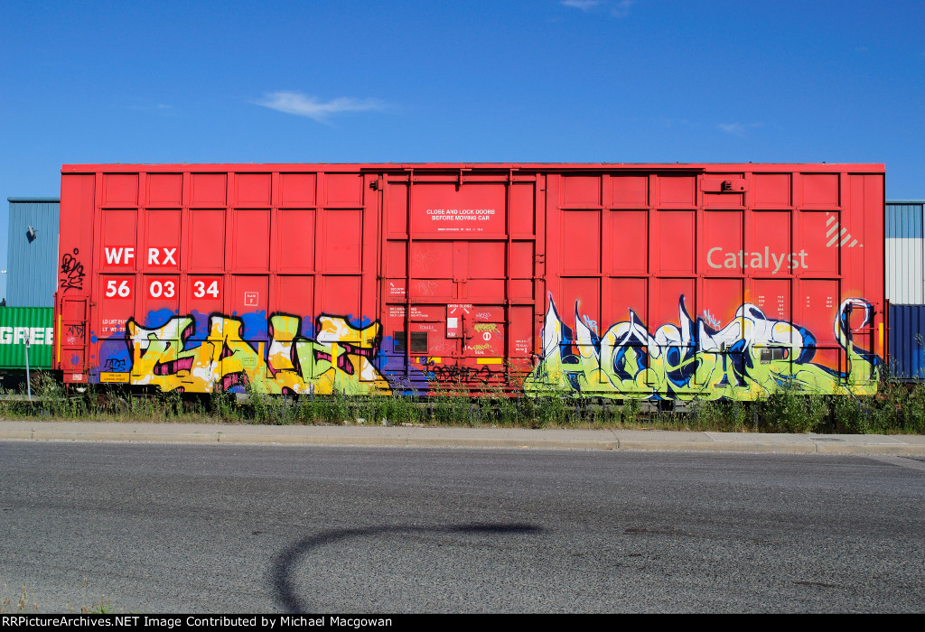 WFRX 560334 50-6 ft Single Door Excess Height Boxcar (side B).