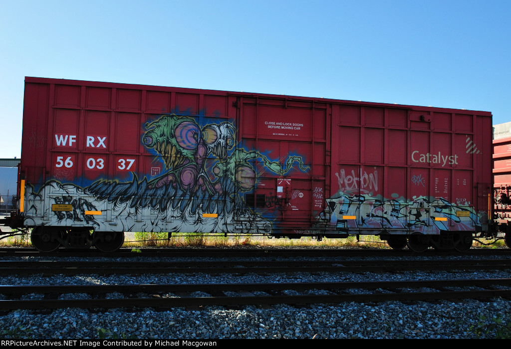 WFRX 560337  50-6 ft Single Door Excess Height Boxcar (side B)