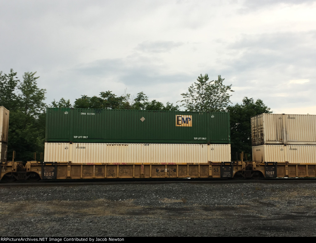 EMHU 831589, UPSU 601856