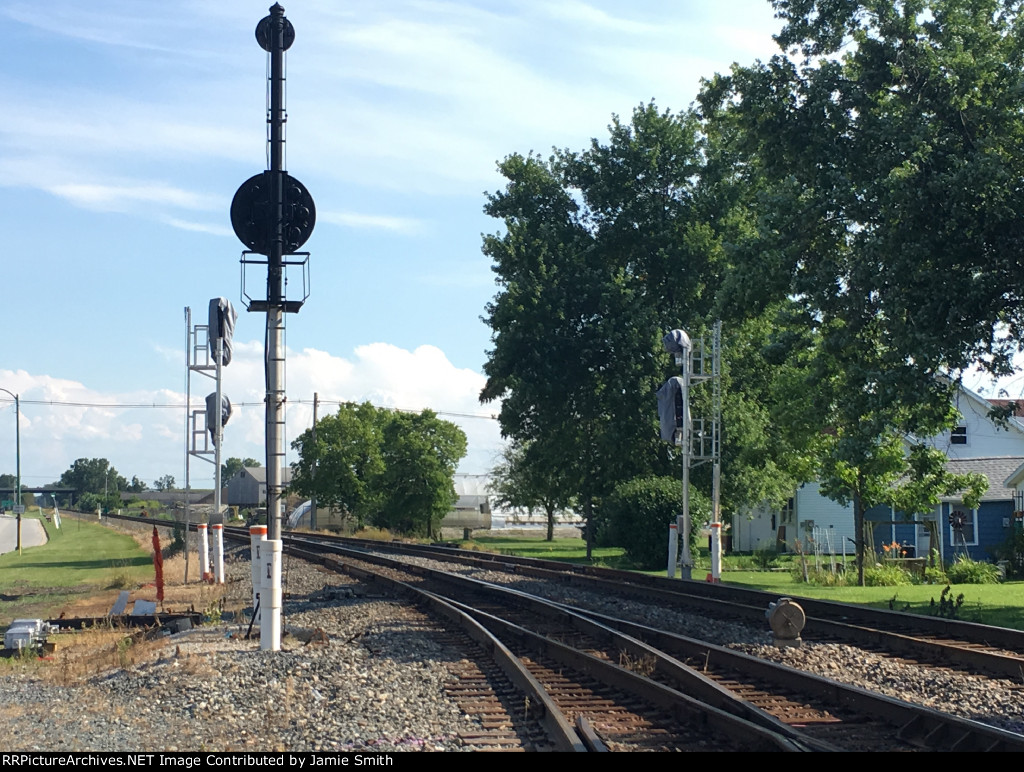 New CSX signals