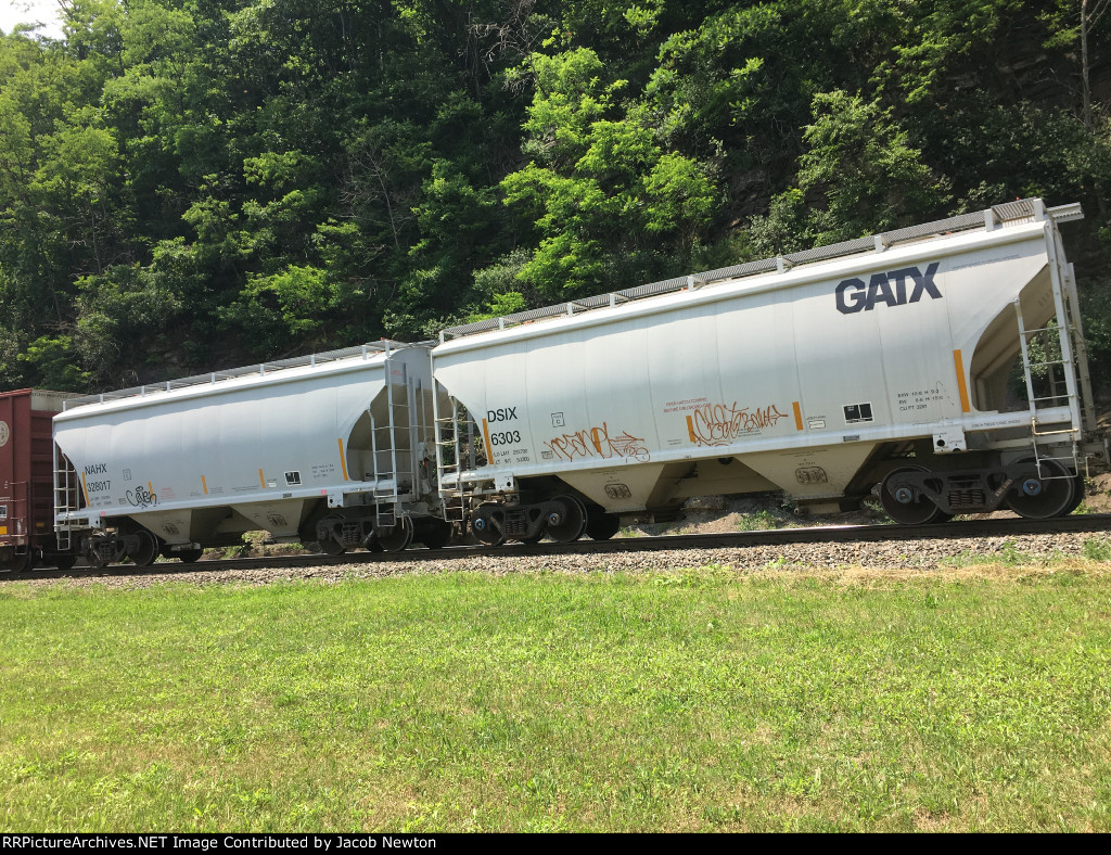 NAHX 328017, DSIX 6303