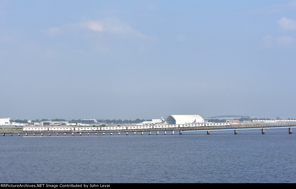 NYCMTA Crossing Jamaica Bay
