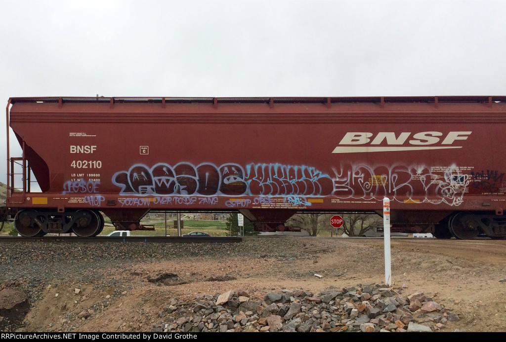BNSF 402110