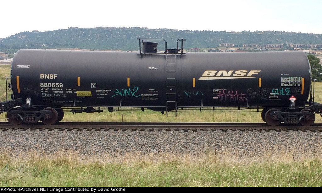 BNSF 880659