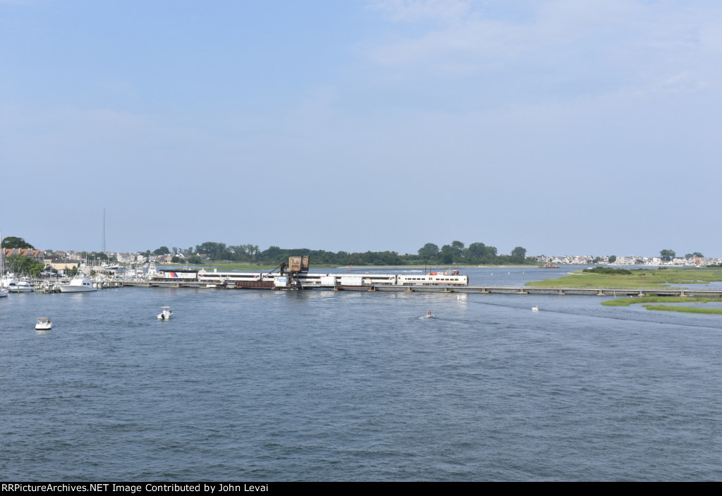 NJT GP40PH-2 set crossing the Manasquan River Drawbridge