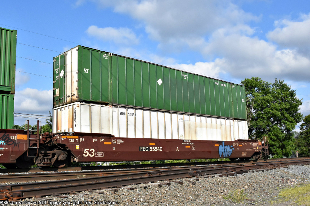 EMHU 244685 & 239878 are both new to rrpa.