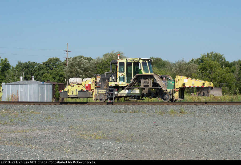 CSX track equipment