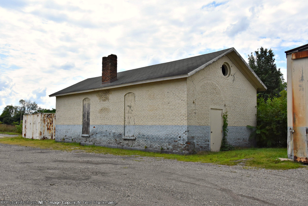 One more from the Kent Shops complex.