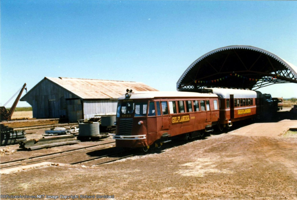 Gulflander arriving at Mormanton